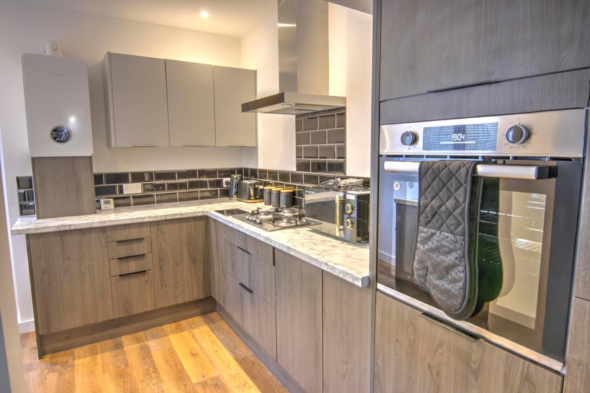 Stunning Brand New Home In St George Bristol Exteriör bild