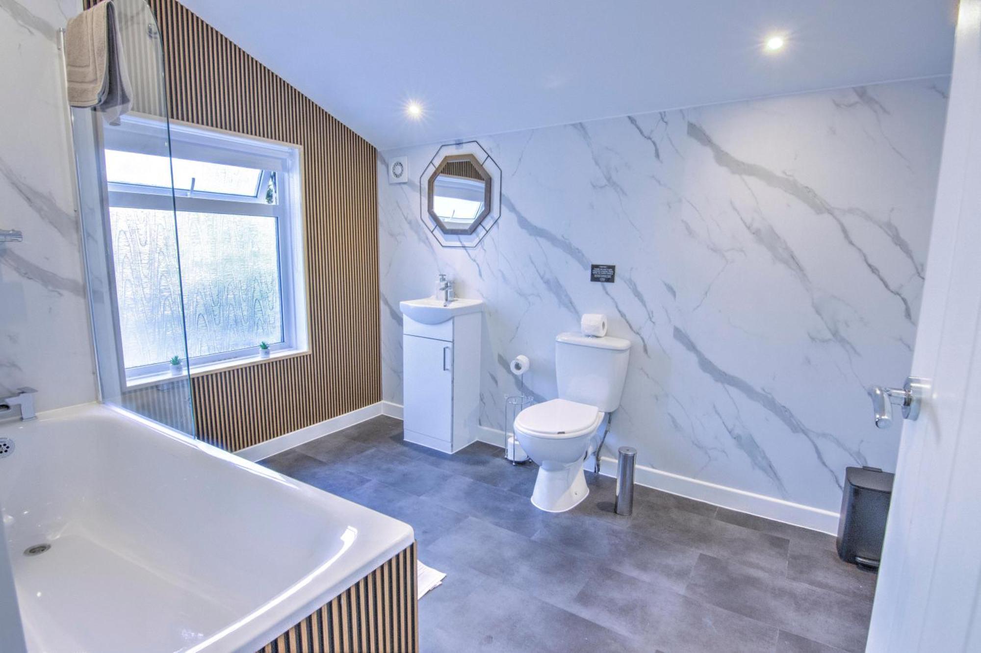 Stunning Brand New Home In St George Bristol Exteriör bild