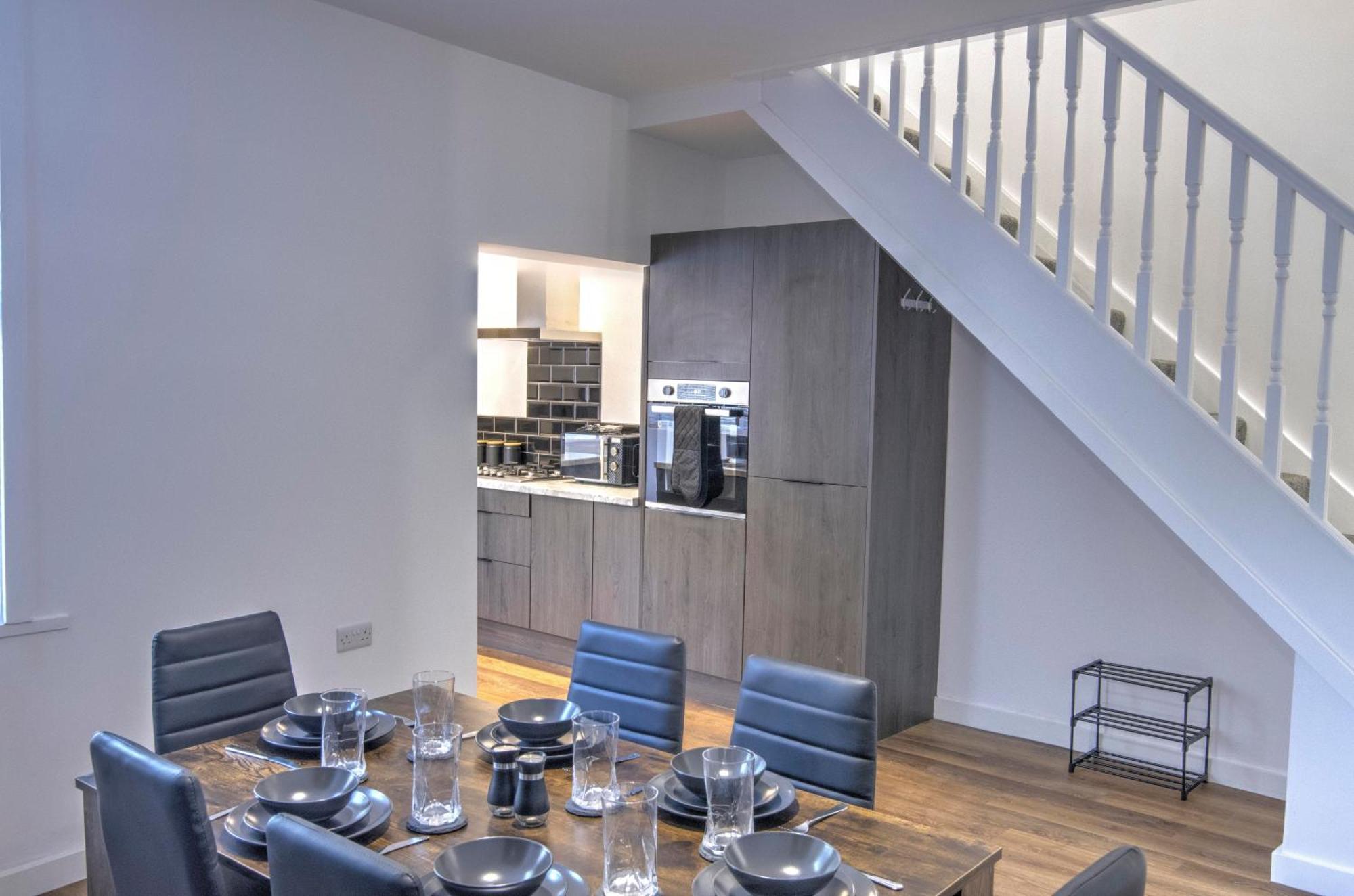 Stunning Brand New Home In St George Bristol Exteriör bild