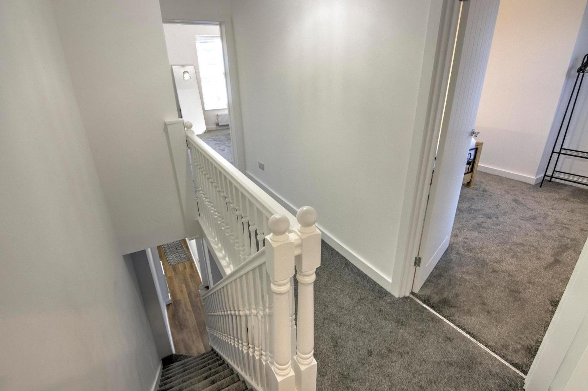 Stunning Brand New Home In St George Bristol Exteriör bild