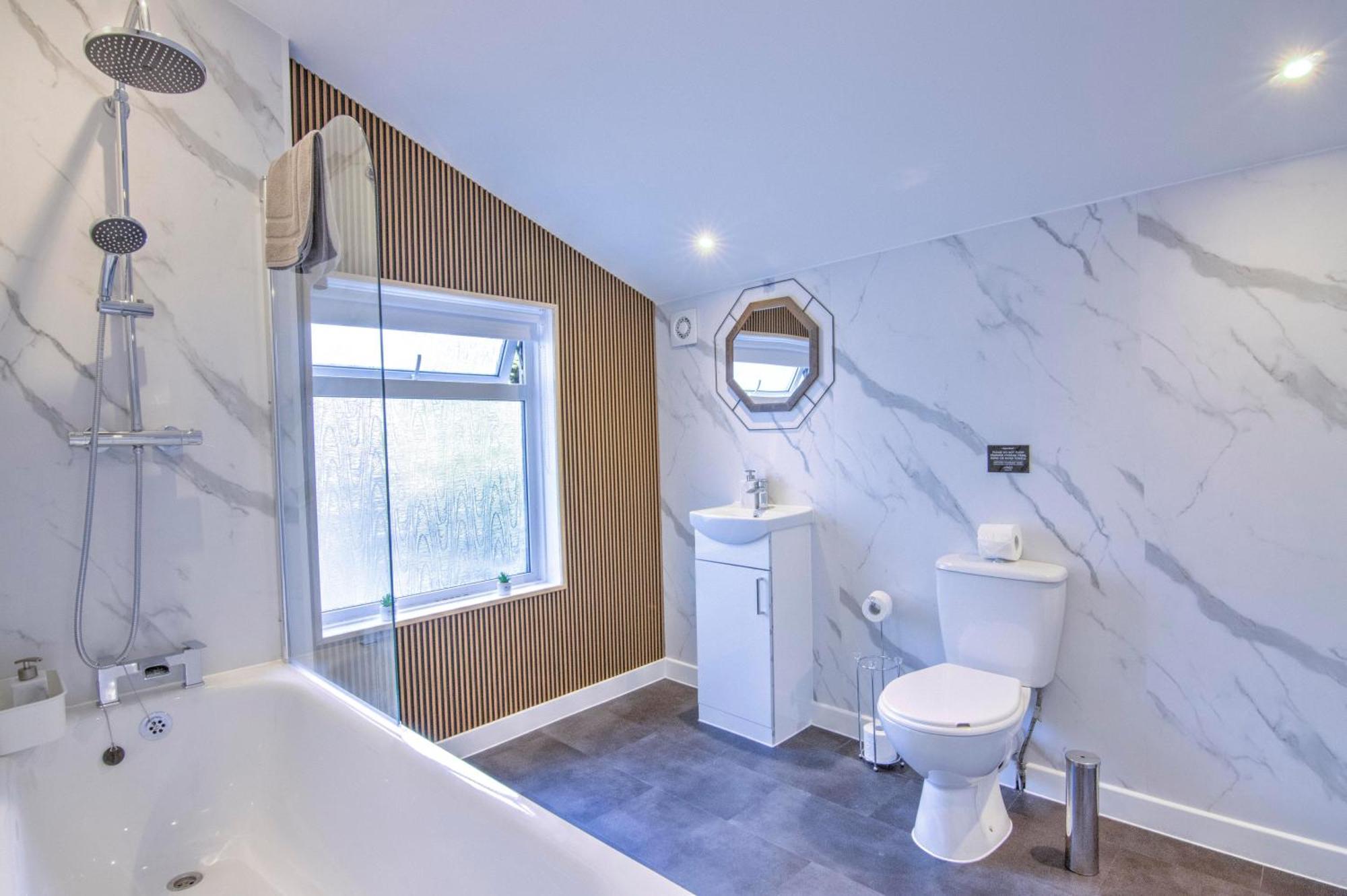 Stunning Brand New Home In St George Bristol Exteriör bild